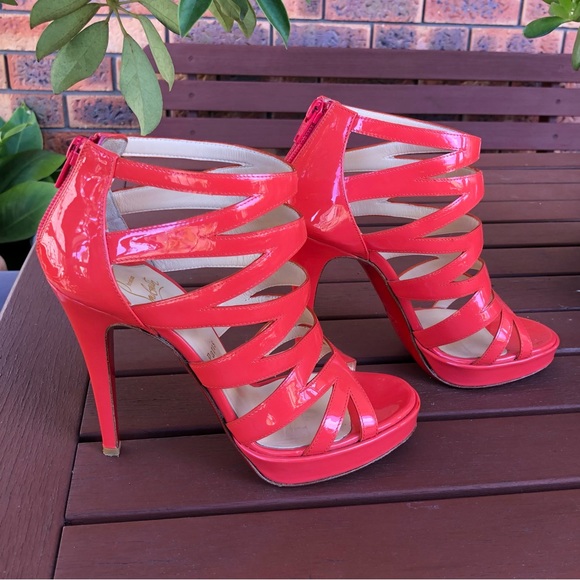 Authentic Christian Louboutin Fernando 120mm Strappy Patent Orange Heels EU37 - Picture 8 of 12